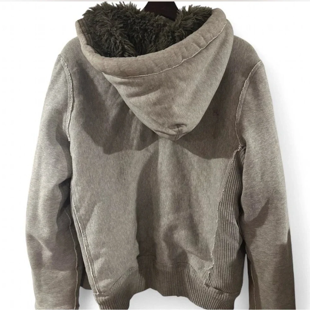 VTG, Rare, Y2K Abercrombie & Fitch Gray Wolf Jaw Hoodie Jacket Size Men’s Small
